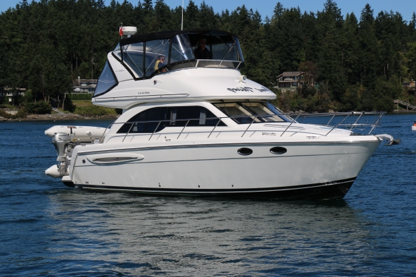 34' Meridian 341 Sedan - Van Isle Marina