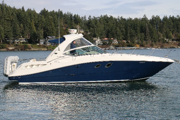 Sea Ray 330/350 Sundancer - Van Isle Marina