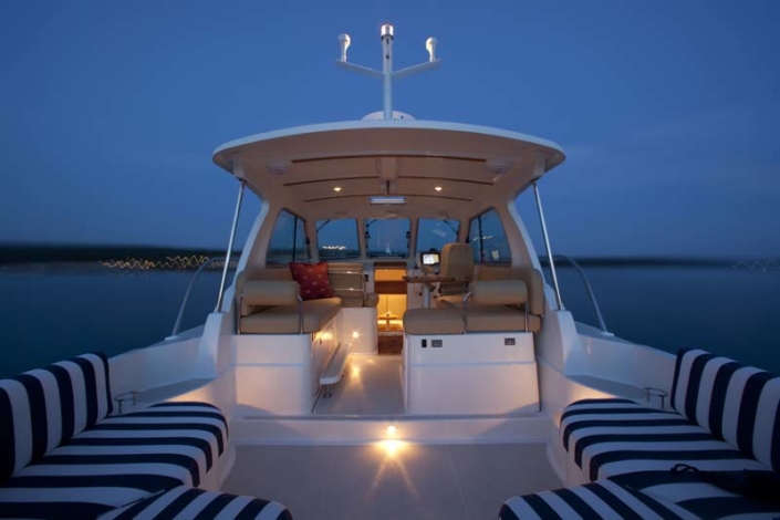 Yacht Life: 8 Things You’ll Love About Living on a Yacht - Van Isle Marina