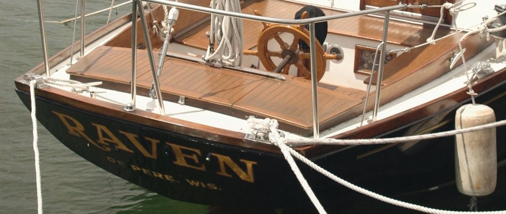 Stern of sailboat - Raven