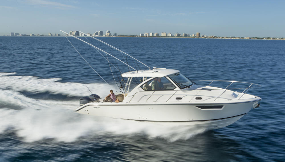 OS325 model cruising side view