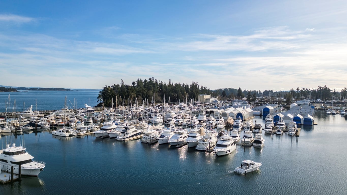 Van Isle Marina full of boats