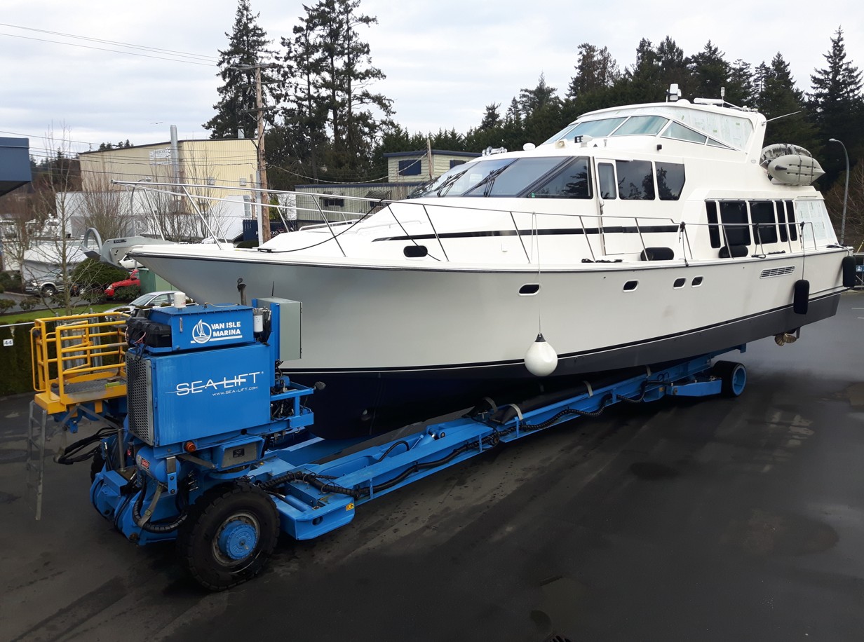 Van Isle Marina Spring Haul Outs and Sealift